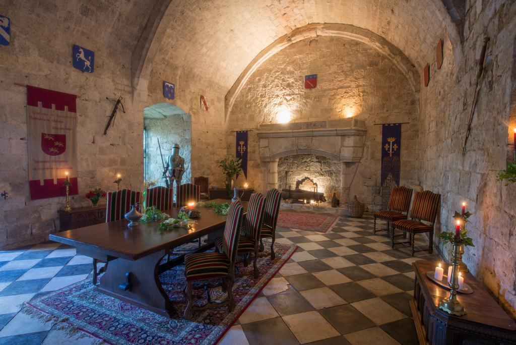 Chateau De Goudourville Villa Екстериор снимка
